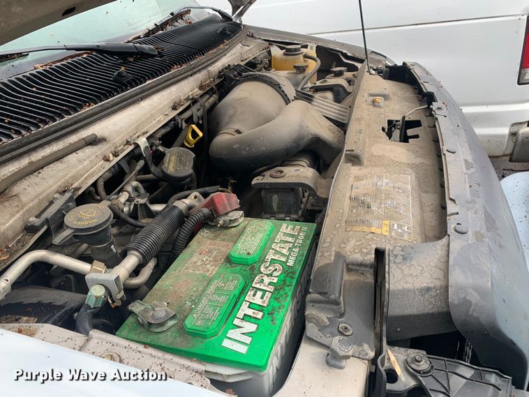 image for item DP8622 2013 Ford E350 Super Duty XL  van