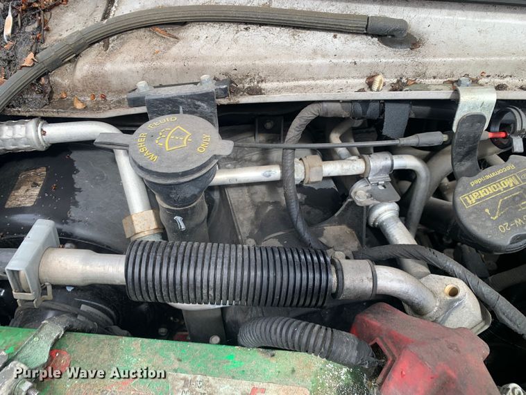 image for item DP8622 2013 Ford E350 Super Duty XL  van