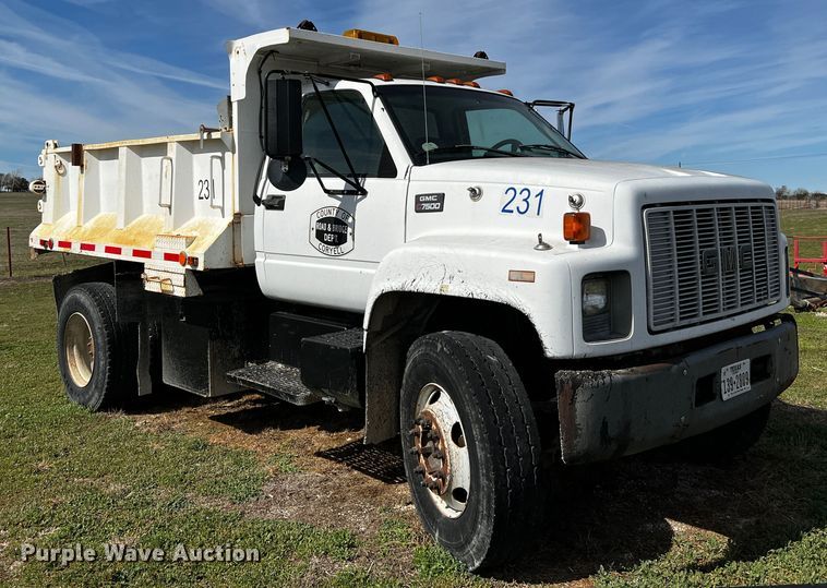 image for item DQ1976 1997 GMC C7500  dump truck
