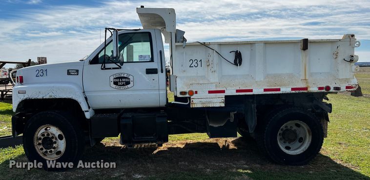 image for item DQ1976 1997 GMC C7500  dump truck