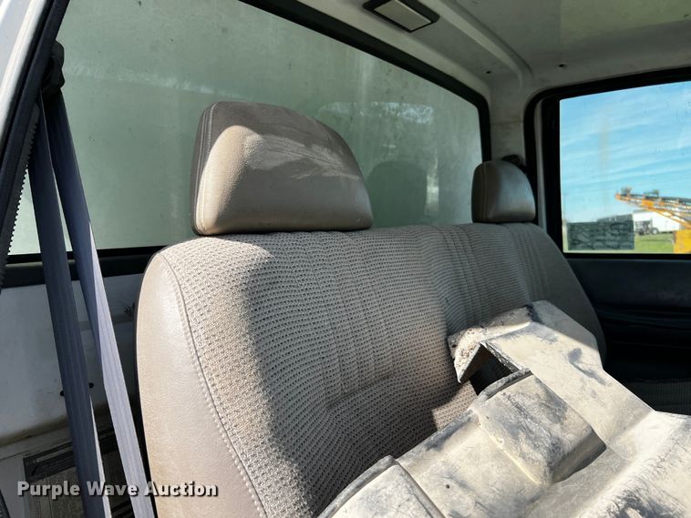 image for item DQ1976 1997 GMC C7500  dump truck