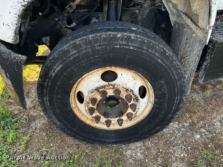 image for item DQ1976 1997 GMC C7500  dump truck