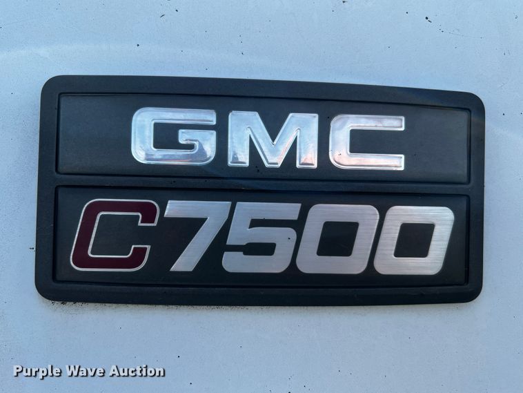 image for item DQ1976 1997 GMC C7500  dump truck