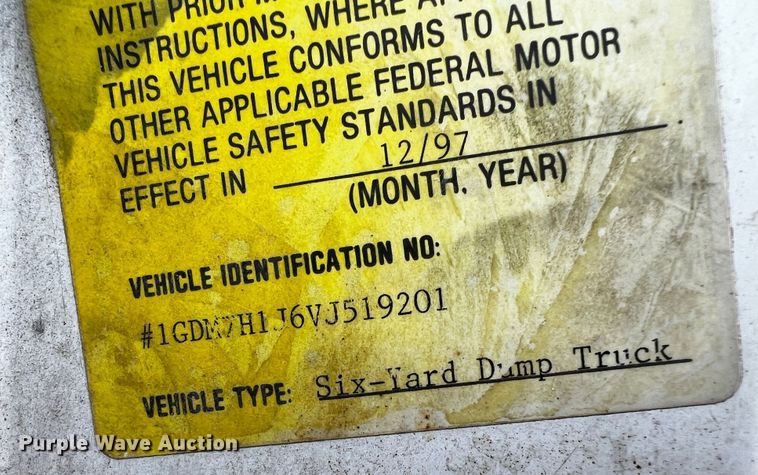 image for item DQ1976 1997 GMC C7500  dump truck