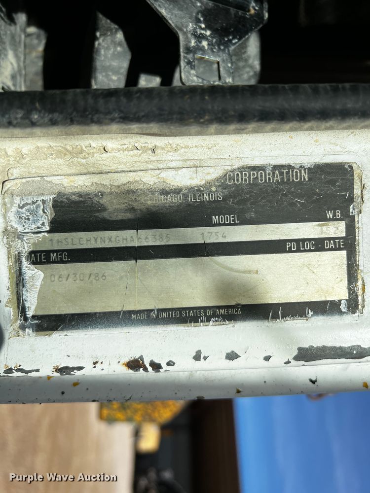 image for item DQ1977 1986 International 1754  dump truck