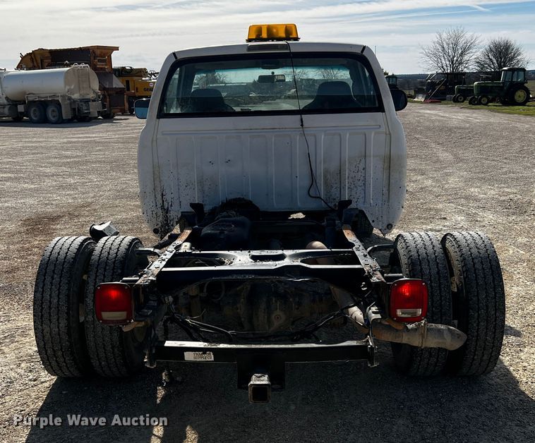 image for item DQ1978 1998 Dodge Ram 3500  pickup truck cab and chassis