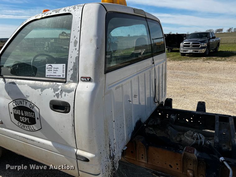 image for item DQ1978 1998 Dodge Ram 3500  pickup truck cab and chassis