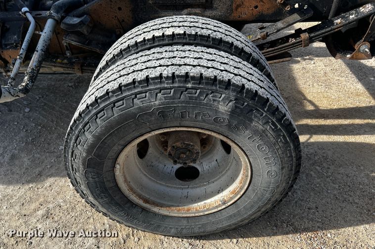 image for item DQ1978 1998 Dodge Ram 3500  pickup truck cab and chassis