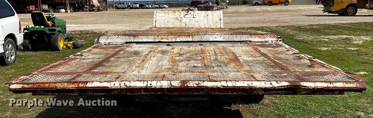 image for item DQ1979 1974 Muv-All 45 34A  drop deck equipment trailer