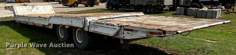 image for item DQ1979 1974 Muv-All 45 34A  drop deck equipment trailer