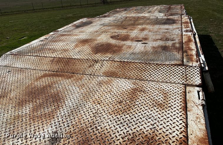 image for item DQ1979 1974 Muv-All 45 34A  drop deck equipment trailer