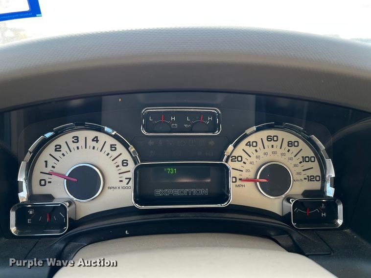 image for item DQ1980 2008 Ford Expedition XLT  SUV