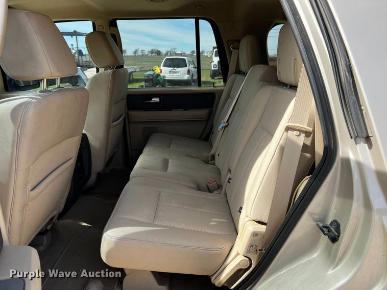 image for item DQ1980 2008 Ford Expedition XLT  SUV