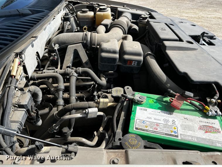 image for item DQ1980 2008 Ford Expedition XLT  SUV