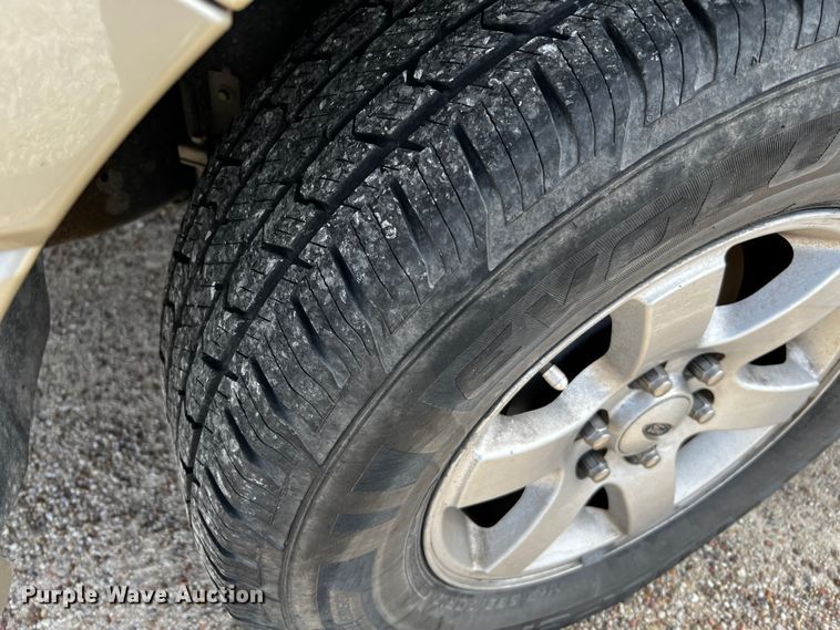 image for item DQ1980 2008 Ford Expedition XLT  SUV