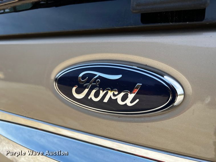 image for item DQ1980 2008 Ford Expedition XLT  SUV