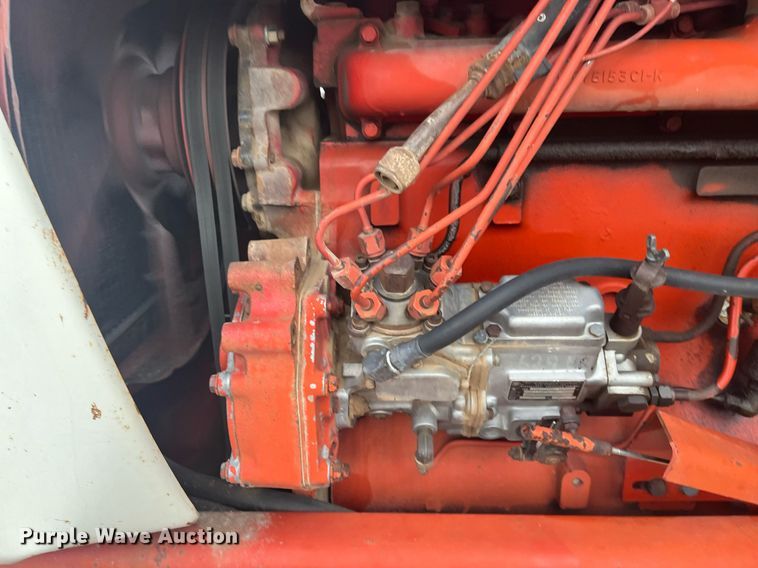 image for item DQ4113 1980 International Harvester 1086  tractor