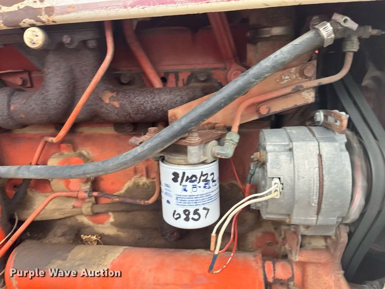 image for item DQ4113 1980 International Harvester 1086  tractor