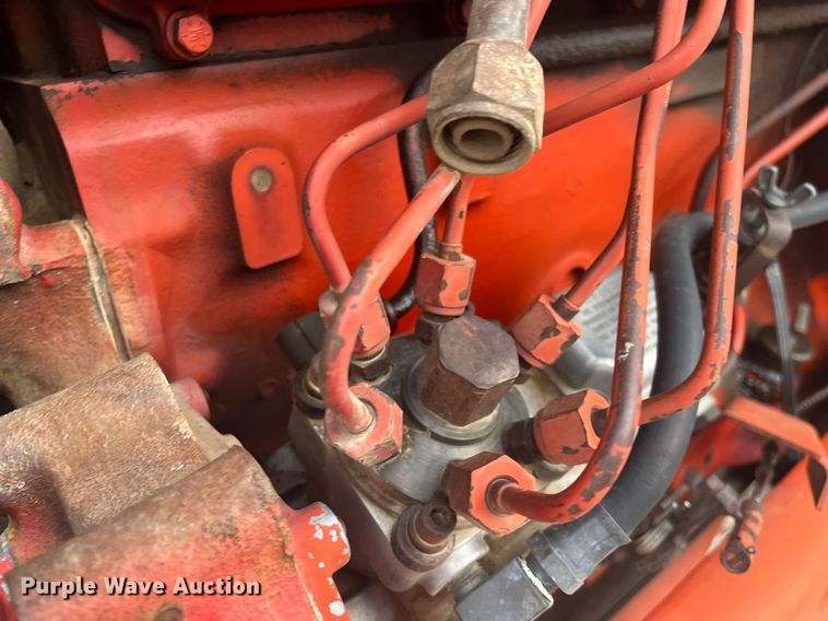 image for item DQ4113 1980 International Harvester 1086  tractor