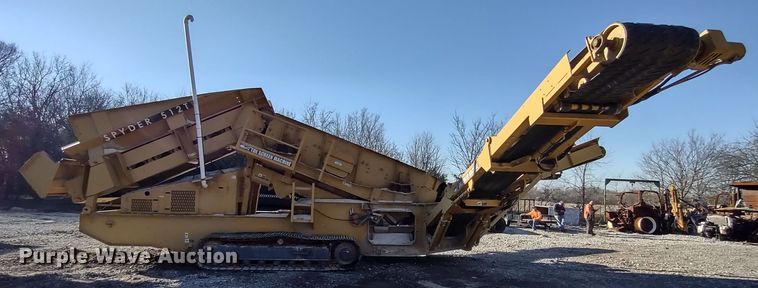 image for item DR8208 The Screen Machine Spyder 512T  screening plant