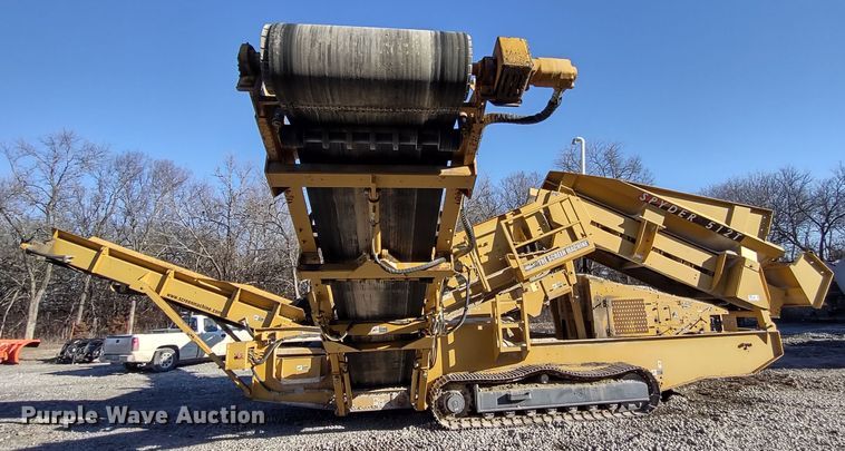 image for item DR8208 The Screen Machine Spyder 512T  screening plant