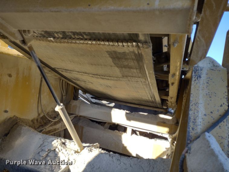 image for item DR8208 The Screen Machine Spyder 512T  screening plant