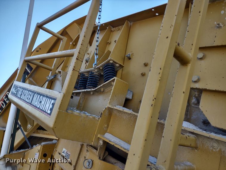 image for item DR8208 The Screen Machine Spyder 512T  screening plant