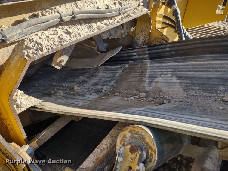 image for item DR8208 The Screen Machine Spyder 512T  screening plant