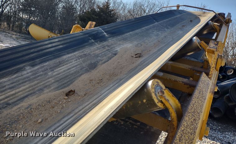 image for item DR8208 The Screen Machine Spyder 512T  screening plant