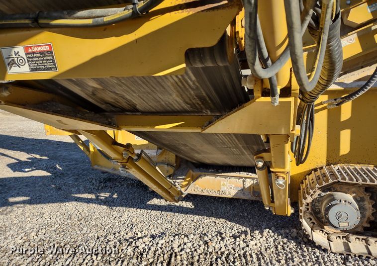 image for item DR8208 The Screen Machine Spyder 512T  screening plant