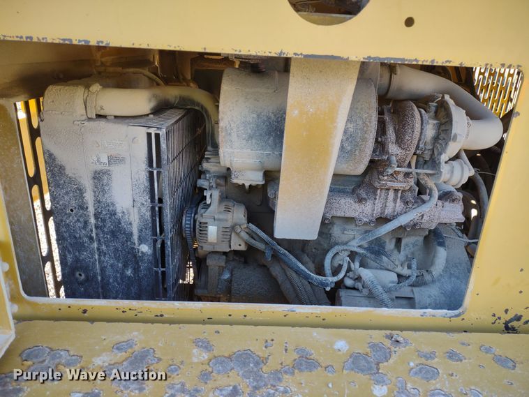 image for item DR8208 The Screen Machine Spyder 512T  screening plant