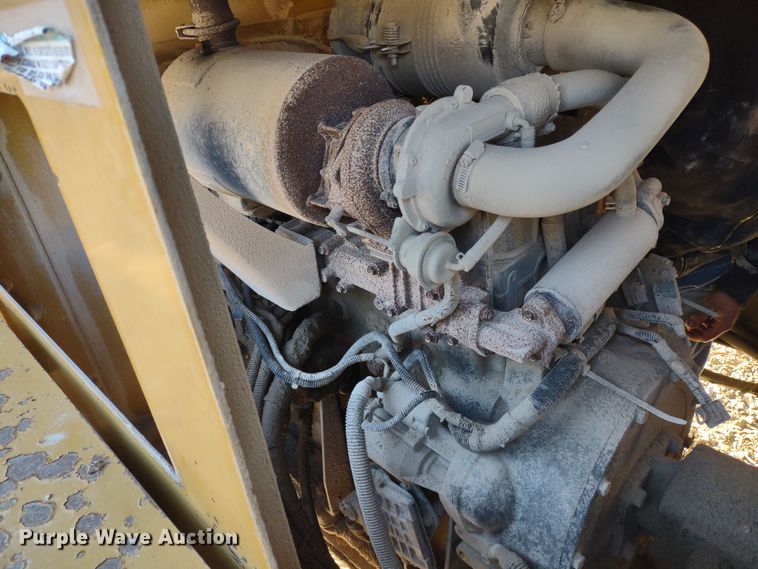 image for item DR8208 The Screen Machine Spyder 512T  screening plant