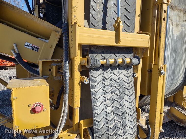 image for item DR8208 The Screen Machine Spyder 512T  screening plant