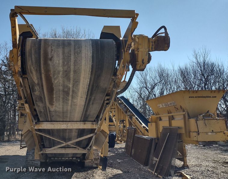 image for item DR8209 Screen Machine 4043T Impact  crusher