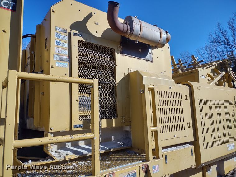 image for item DR8209 Screen Machine 4043T Impact  crusher
