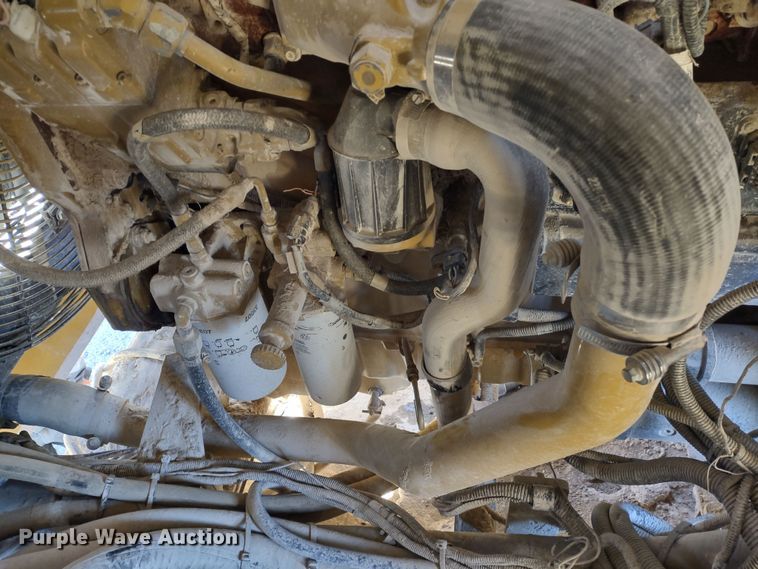 image for item DR8209 Screen Machine 4043T Impact  crusher