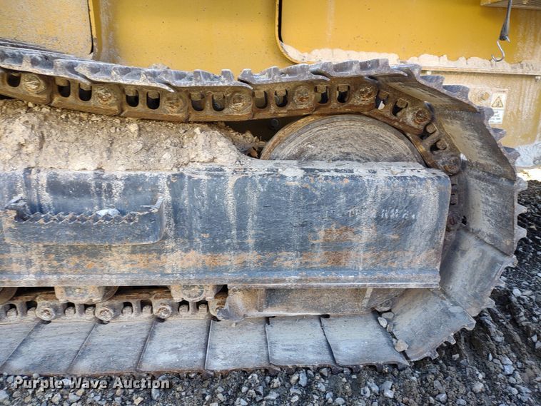 image for item DR8209 Screen Machine 4043T Impact  crusher