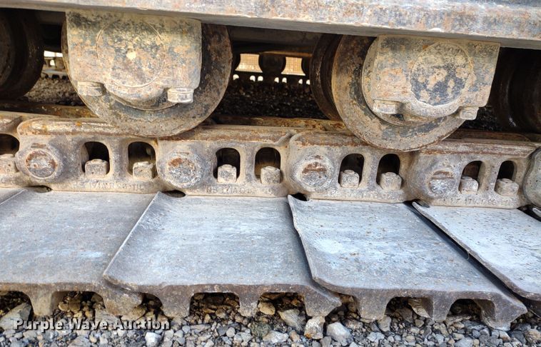 image for item DR8209 Screen Machine 4043T Impact  crusher