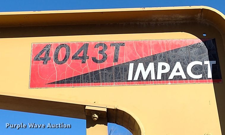 image for item DR8209 Screen Machine 4043T Impact  crusher