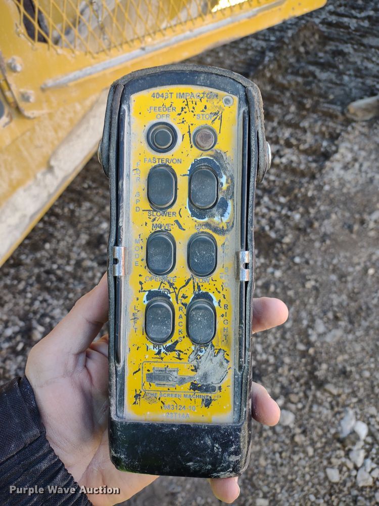 image for item DR8209 Screen Machine 4043T Impact  crusher