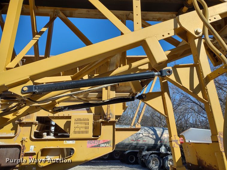 image for item DR8210 The Screen Machine  screening plant