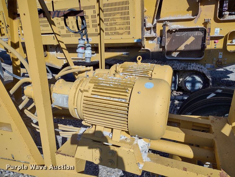 image for item DR8210 The Screen Machine  screening plant