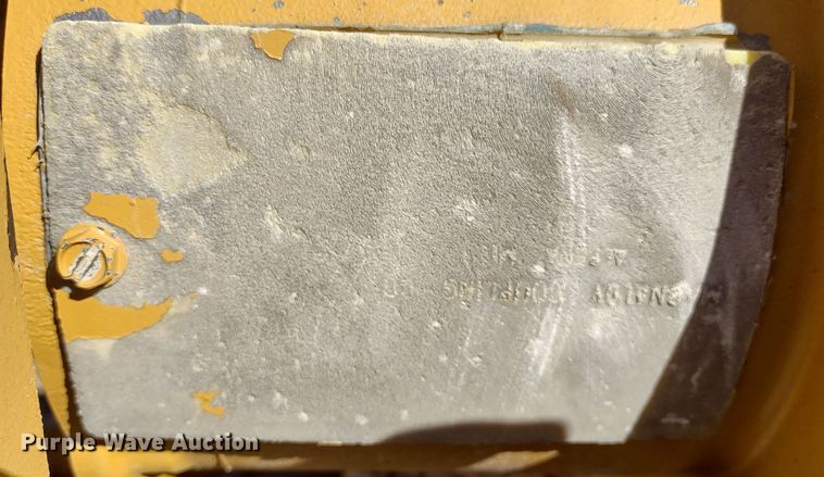 image for item DR8210 The Screen Machine  screening plant