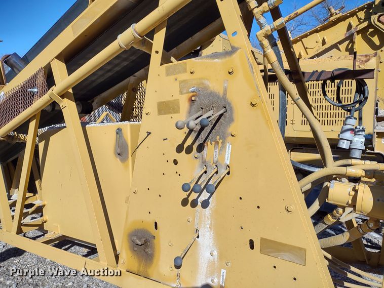 image for item DR8210 The Screen Machine  screening plant