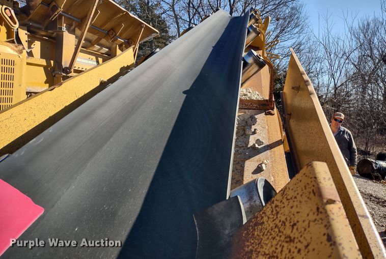 image for item DR8210 The Screen Machine  screening plant