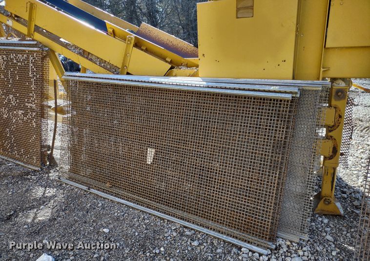 image for item DR8210 The Screen Machine  screening plant