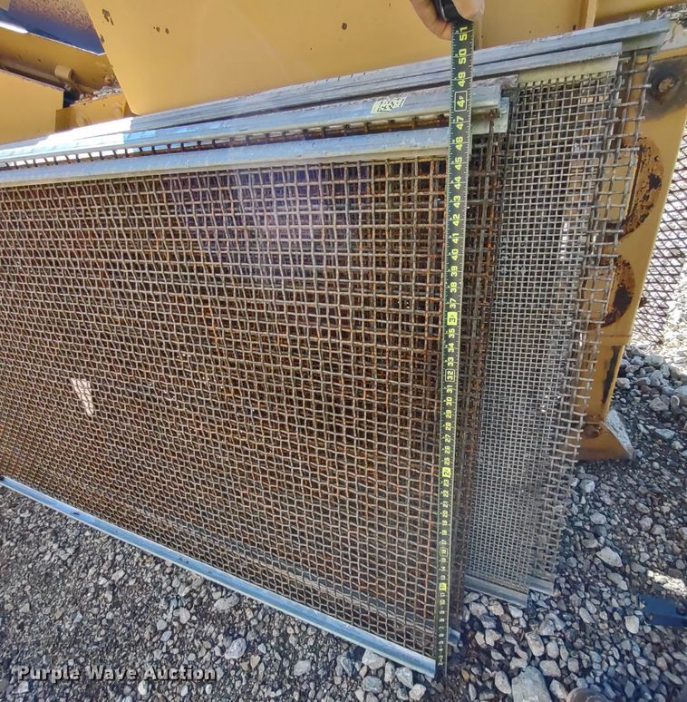 image for item DR8210 The Screen Machine  screening plant