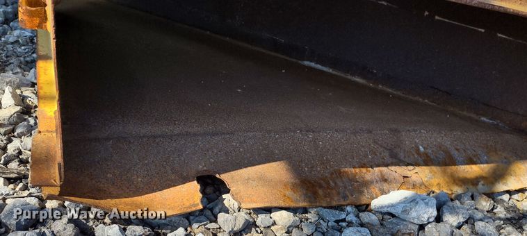 image for item DR8210 The Screen Machine  screening plant