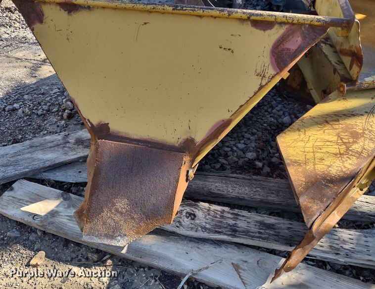 image for item DR8210 The Screen Machine  screening plant