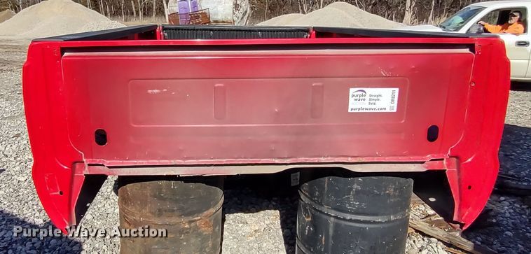 image for item DR8211 Ford F350  pickup truck bed